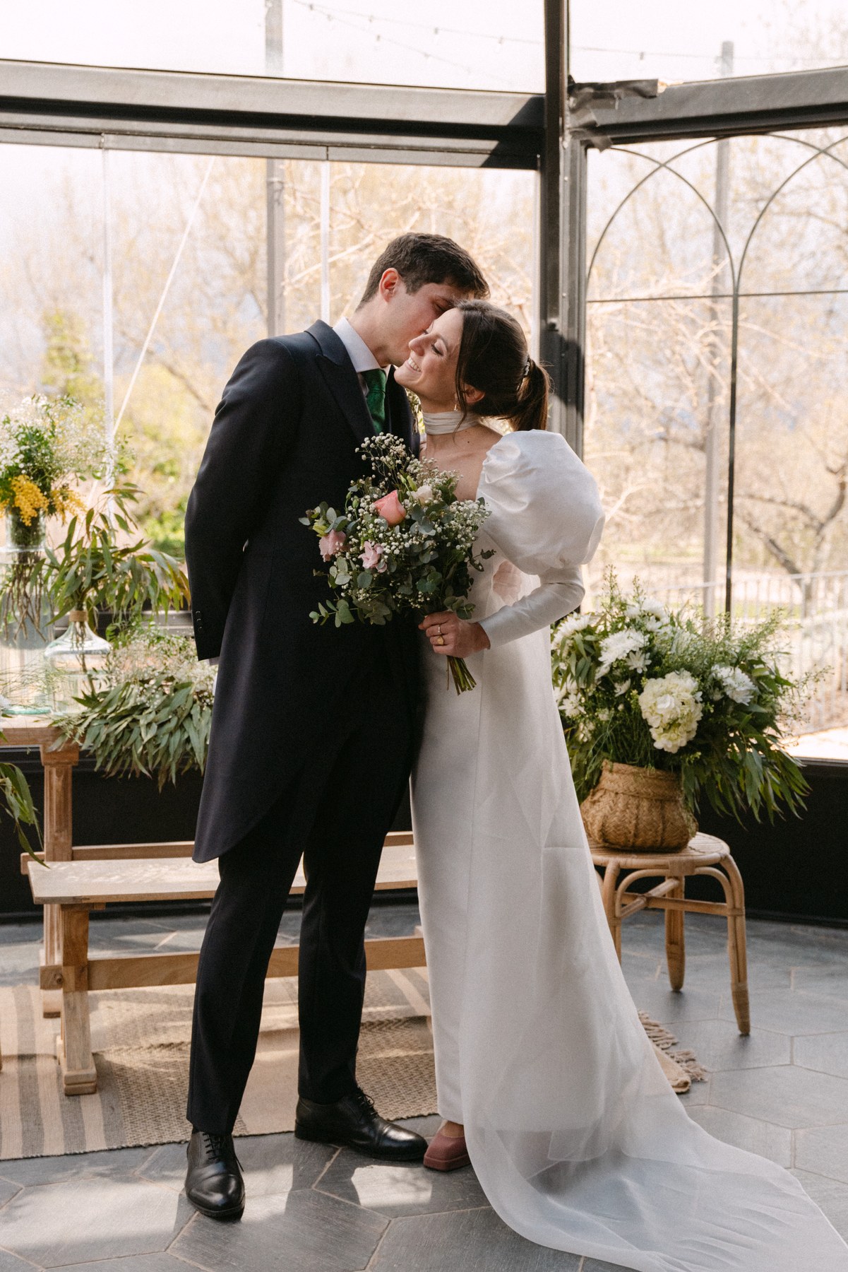 Lágrima emocionada durante los votos — boda de Carmen y Carlos en Prados Moros, Sierra de Madrid