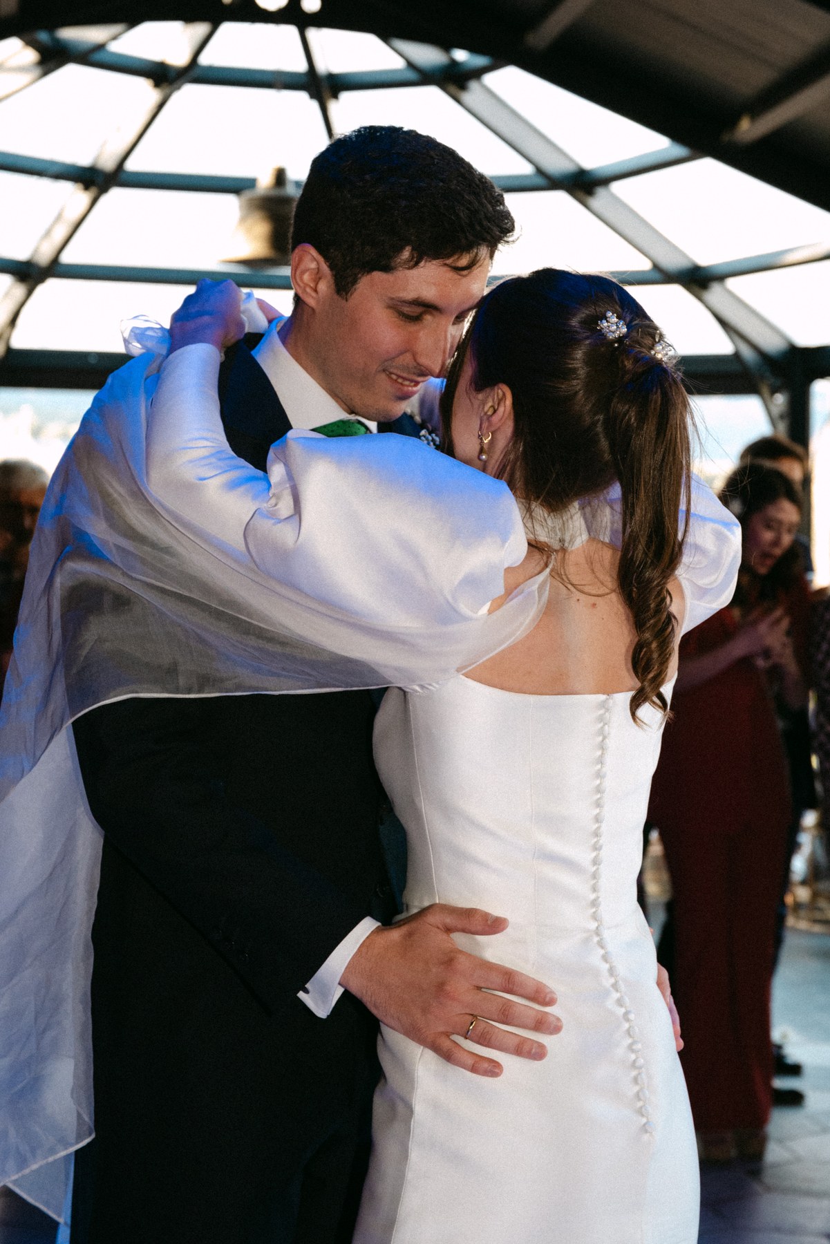 La novia bailando con su padre — boda de Carmen y Carlos en Prados Moros, Sierra de Madrid