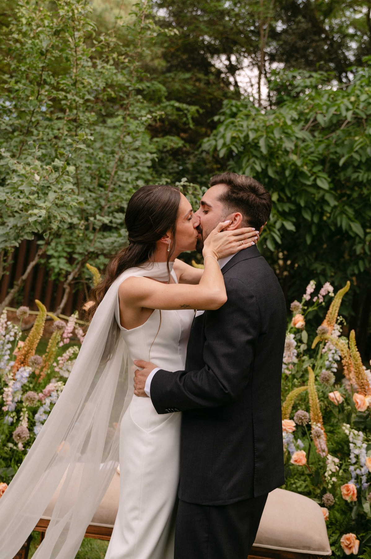 Menú y detalle floral — boda de Yolanda y Javier en Dehesa de Canónigos, Valladolid